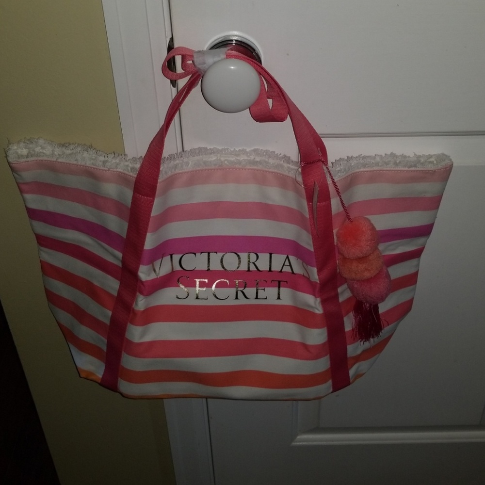 ❌SOLD❌Victoria's Secret Tote Bag Bundle - Picture 7 of 8